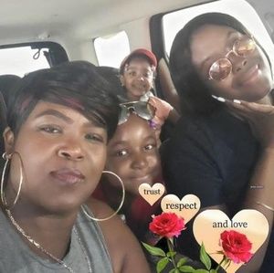 Meet your Posher, Jan